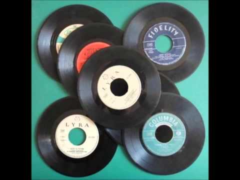 Video thumbnail for Απ’ Της Ζέας Το Λιμάνι (Ap’ Tis Zeas To Limani)