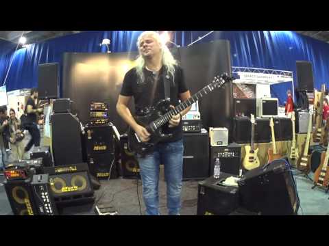 István Alapi - Spain ( C.corea ) Budapest Music Expo, DV Mark booth