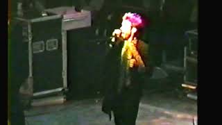 Buckcherry - Frontside ( Power Plant Live, Baltimore, MD May 17, 2001)