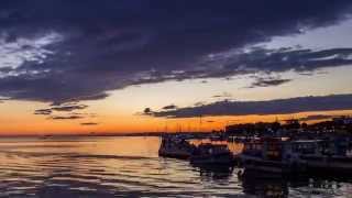 preview picture of video 'Algarve Olhao Marina Sunset Timelapse'