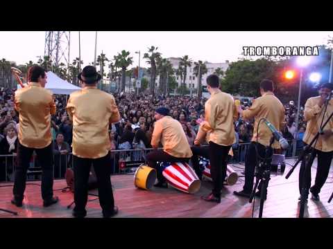 TROMBORANGA "Mi china Colombiana" live Barceloneta Barcelona