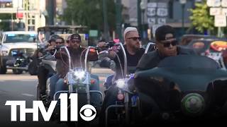 Download lagu Fort Smith police rev their engines for the Steel Horse rally mp3