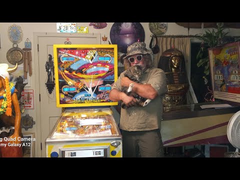 GOTTLIEBS "CLOSE ENCOUNTER OF THE THIRD KIND" PINBALL MACHINE SEPTEMBER 26, 2023.