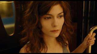 Evadiendome Music Video