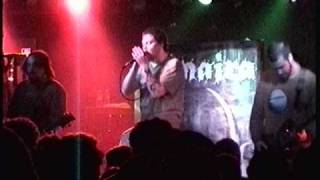 CHIMAIRA lend a hand LIVE @ ALROSA VILLA 8/31/01