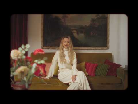 LUSAINT - LOVE BITES BACK