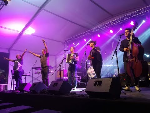 Ansambel NEBO - Ti nisi taka