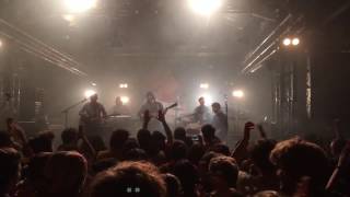 Mighty Oaks - Ian Hooper introduces &quot;Horsehead Bay&quot; [LIVE 22/04/17 Milan Italy]