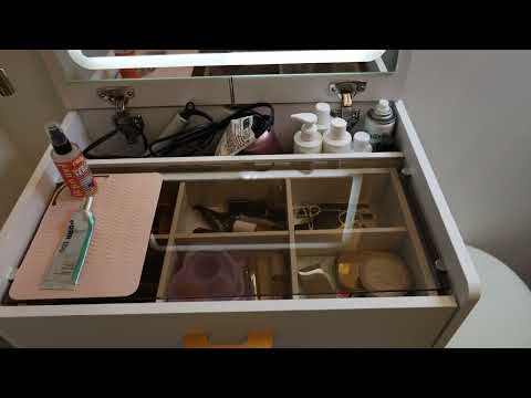 Makeup Stand With Mirror