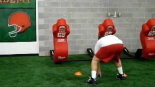 Reach Block (offensive line drills)