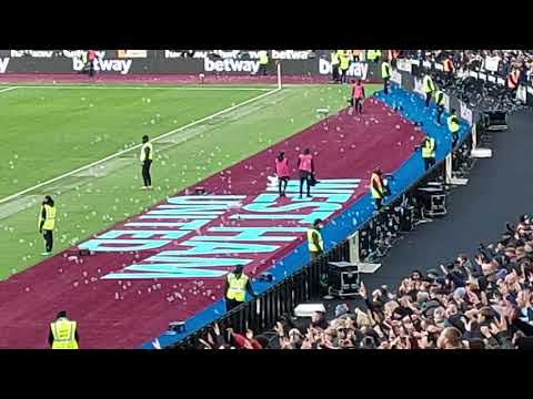 West Ham are massive | Crazy crowd scenes at the final whistle | West Ham 3-2 Chelsea