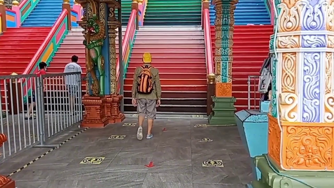 Beautiful Batu Caves 美丽的黑风洞 Kuala Lumpur Attractions