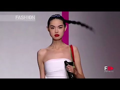 EMANUEL UNGARO Spring Summer 2010 Paris - Fashion Channel