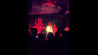 Michael Prophet  "Warn Them" backed by The Roots Defender Band