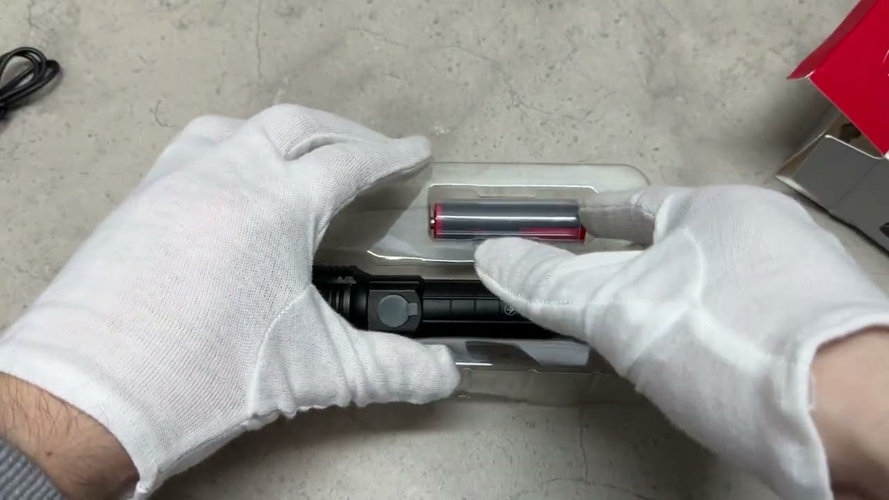 Портативний світлодіодний ліхтарик Titanum TLF-T07 700lm 6500K