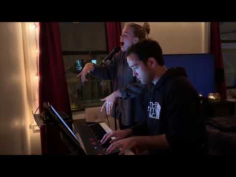 Dancing On My Own - Reneé Rapp