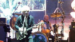 Mott The Hoople play 'One Of The Boys', Manchester Apollo, Sunday 17th November 2013.