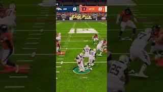 Randy Moss Gets Crazy Overhead Pick On John Elway For 6! #madden23 #maddenultimateteam #madden23mut