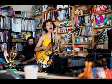 Haley Heynderickx: Tiny Desk Concert