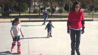 Patinando los dos