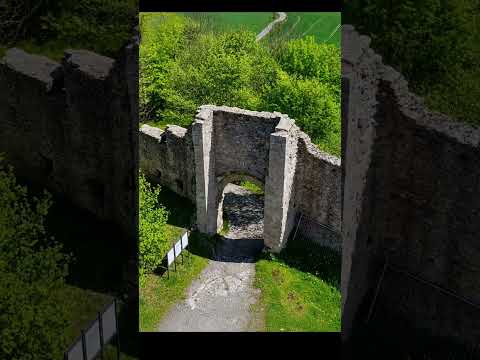 Burg Henneberg in Thüringen vor 930 Jahren erbaut #burgen #history #geschichte #castle