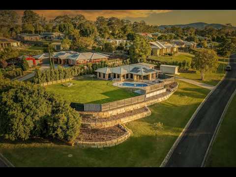 1 Deakin Court, Southside, QLD 4570, 4 slaapkamers, 2 badkamers, House