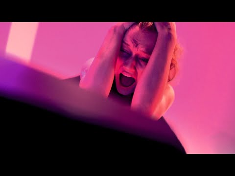 MERITO - MERITO - Závislá [Official Video]