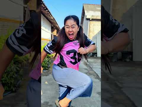 Kakau ada eskrim semua jadi cepat