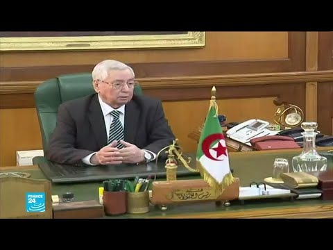 الجزائر الرئيس الانتقالي يحدد موعد الانتخابات الرئاسية وسط احتجاجات منددة بتعيينه