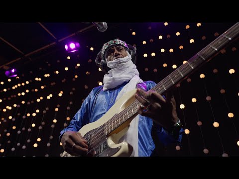 Etran de L'Aïr - Imouwizla (Live on KEXP)