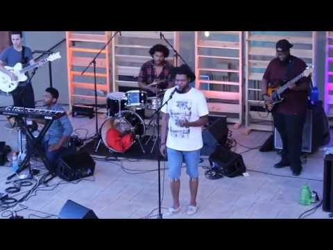 Kenny DeShields - Face of Forgiveness (Live @ The Corner)