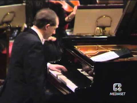 Maurice Ravel: Concierto para la mano izquierda (Crossley-Giulini)