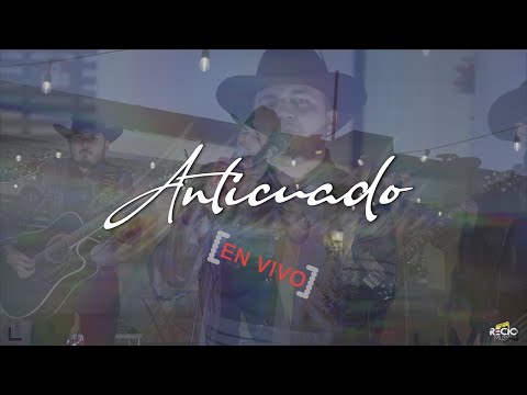 RECIO | Anticuado (Yo No Quiero Ser Igual) [En Vivo]📽