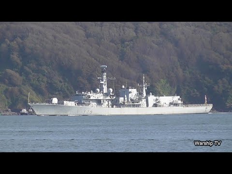 ROYAL NAVY FRIGATE HMS PORTLAND F79 ENTERS DEVONPORT NAVAL BASE AT ARTILLERY TOWER 30.9.25