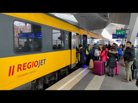 Vienna to Prague by Regiojet train from €15