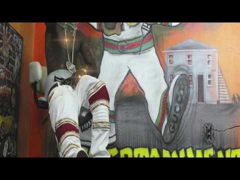 BAD BITCH SNACTHIN - LUKANE