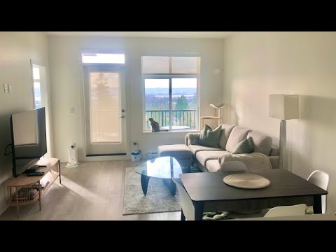 NEVER TOO SMALL Inspired: Greater Vancouver Apartment Tour 68sqm/733sqf