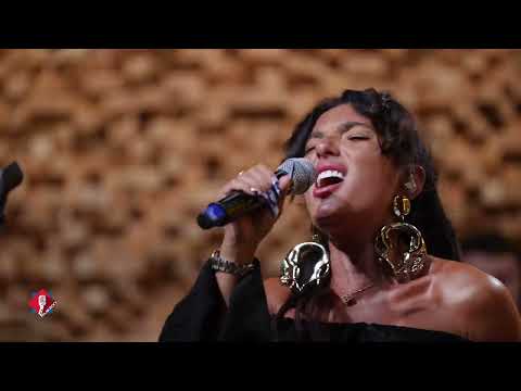 Dilarə Kazımova - She Wolf (Cover) | "MUSZON" verilişi