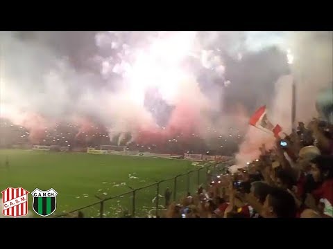 "Impresionante despedida de campeonato | San Martín de Tucumán" Barra: La Banda del Camion • Club: San Martín de Tucumán