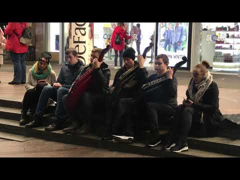 We Stand with Ukraine 🇺🇦