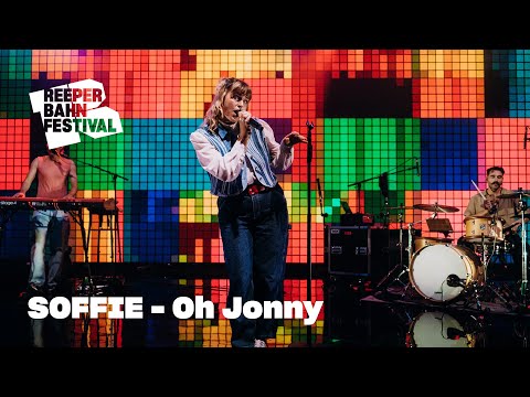 SOFFIE covers Jan Delays "Oh Jonny" | live for Reeperbahn Festival Collide