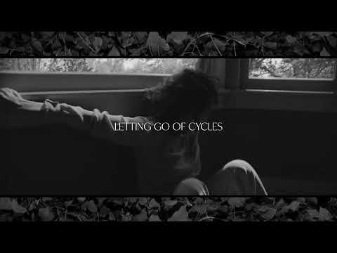 SVRCINA - Cycles (Stripped) (Official Lyric Video)