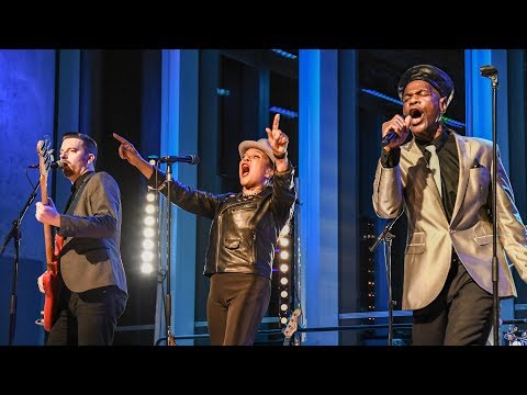 The Selecter - On  My Radio/Too Much Pressure (The Quay Sessions)