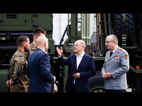 Bundeskanzler Scholz: Neue Aufträge für Rüstungsindustrie und Raumfahrtprojekte