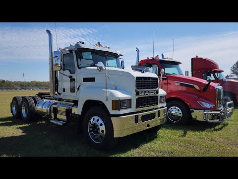 The 2024 MACK Pinnacle is SPECTACULAR 😎