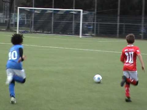 Eerste helft Kampong JO11-1 - DOVO JO11-1 competitie