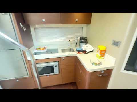 2015 Sea Ray 410 Sundancer Video