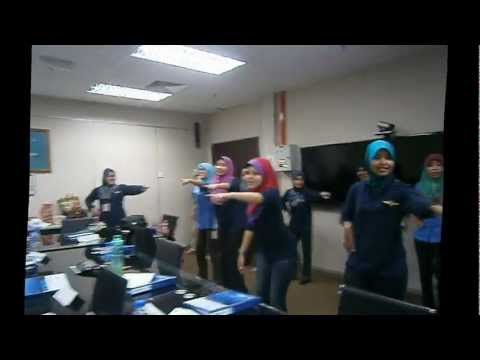 Mamma Dancing at Weststar