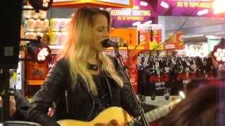 Ilse de Lange -- Flying Blind - 2 November 2013 - C1000 Lelystad