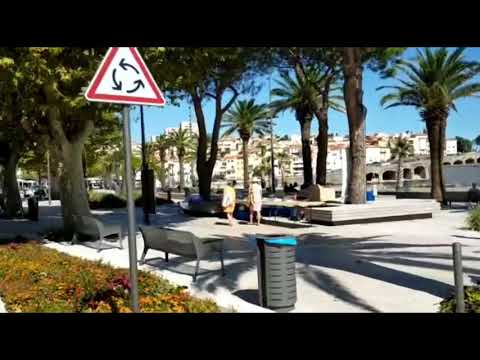 Weekend cycling, Banyuls Sur Mer, South France #CyclingInFrance #CyclingParisFrance #JustPrettyRed